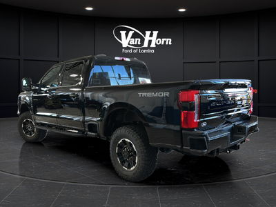 2027 Ford F-250SD Platinum