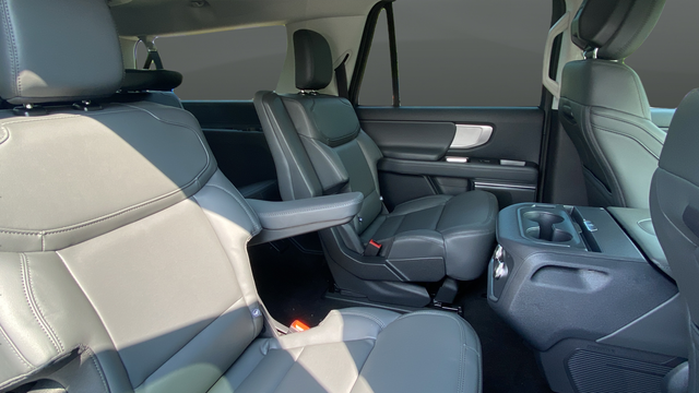 2027 Ford Expedition Max Active