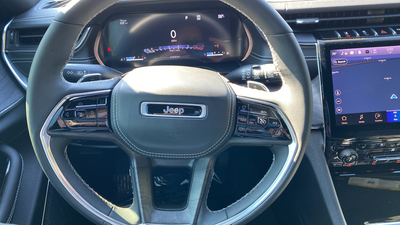 2023 Jeep Grand Cherokee L Overland