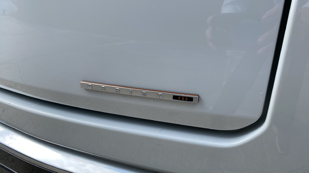 2022 Jeep Grand Wagoneer Series III