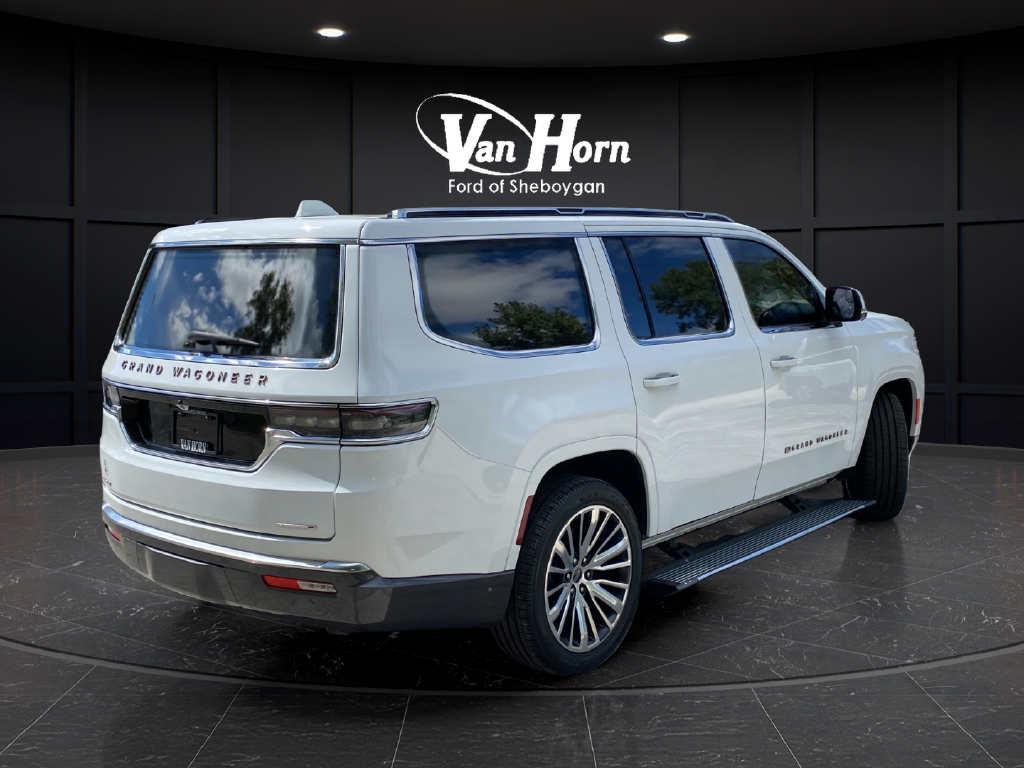 2022 Jeep Grand Wagoneer Series III