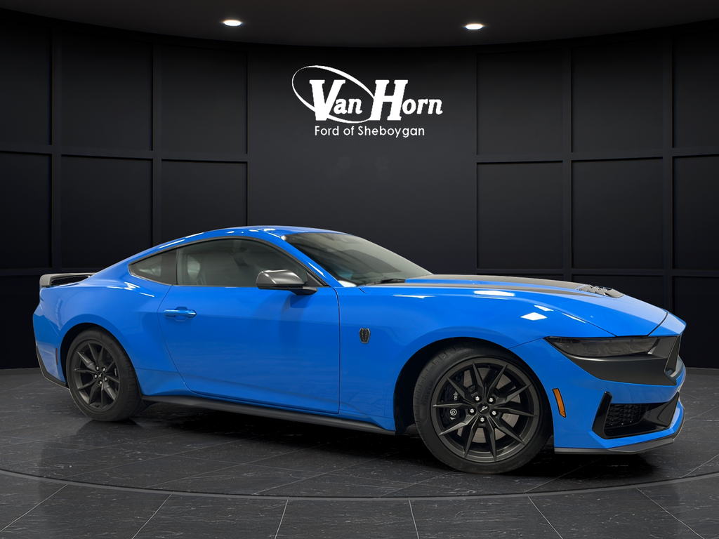 2025 Ford Mustang Dark Horse