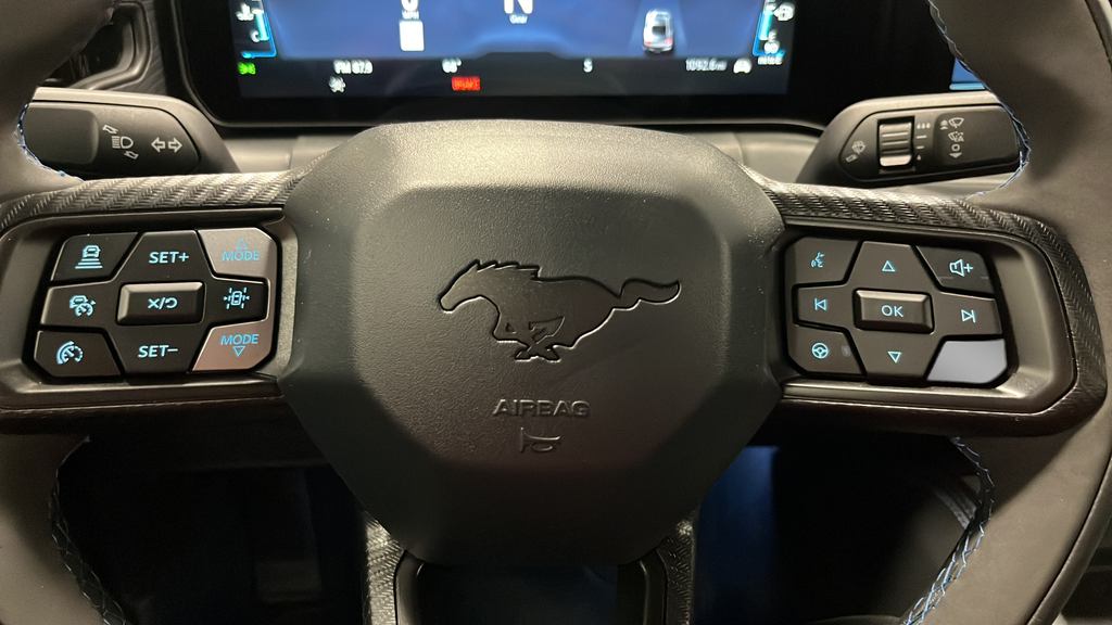 2025 Ford Mustang Dark Horse