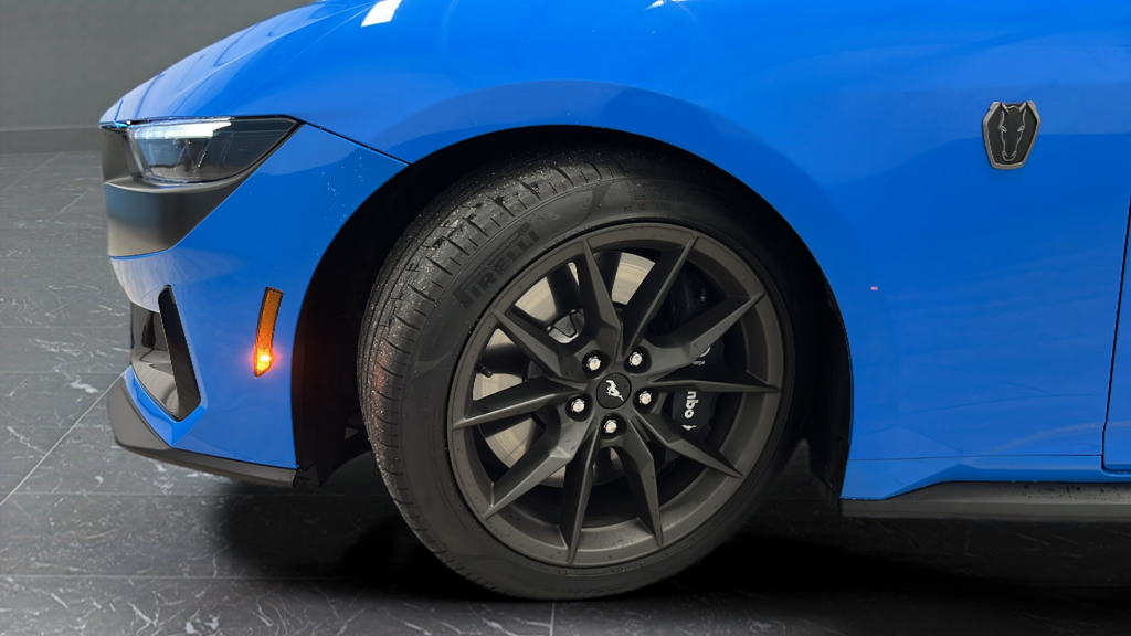 2025 Ford Mustang Dark Horse