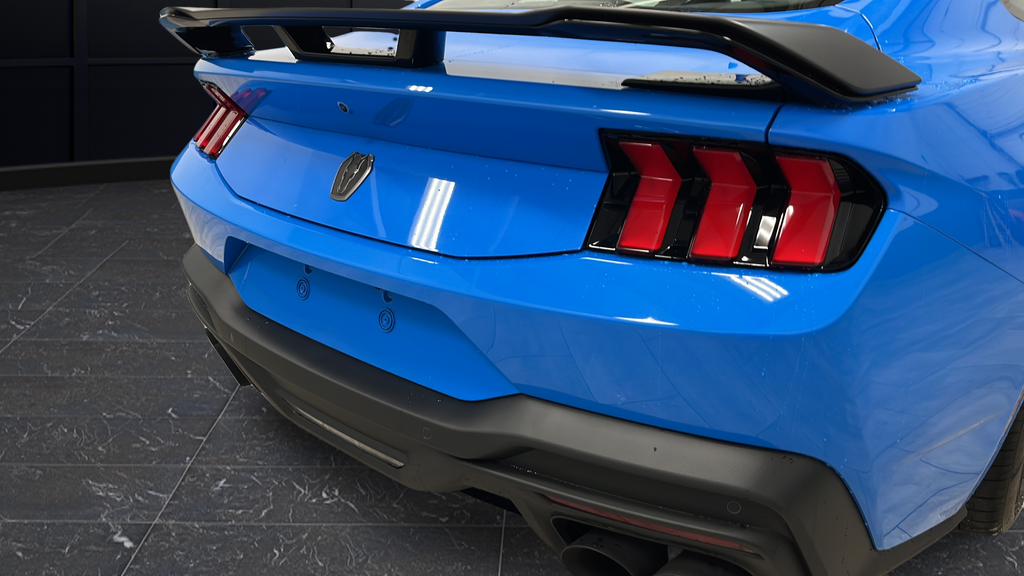 2025 Ford Mustang Dark Horse