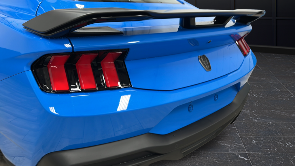 2025 Ford Mustang Dark Horse