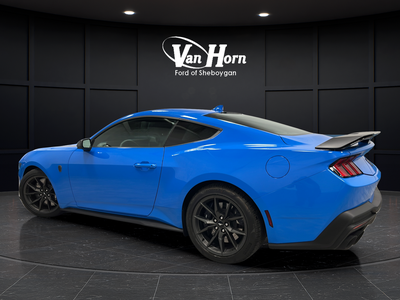 2025 Ford Mustang Dark Horse