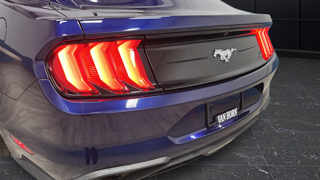 2020 Ford Mustang EcoBoost