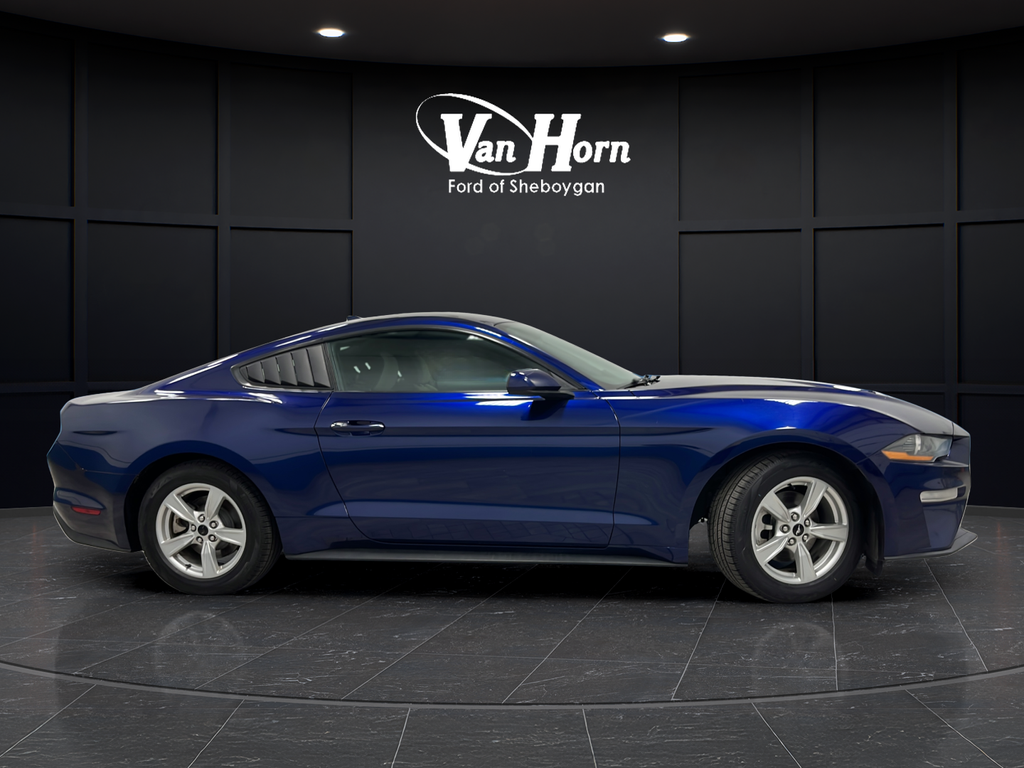 2020 Ford Mustang EcoBoost
