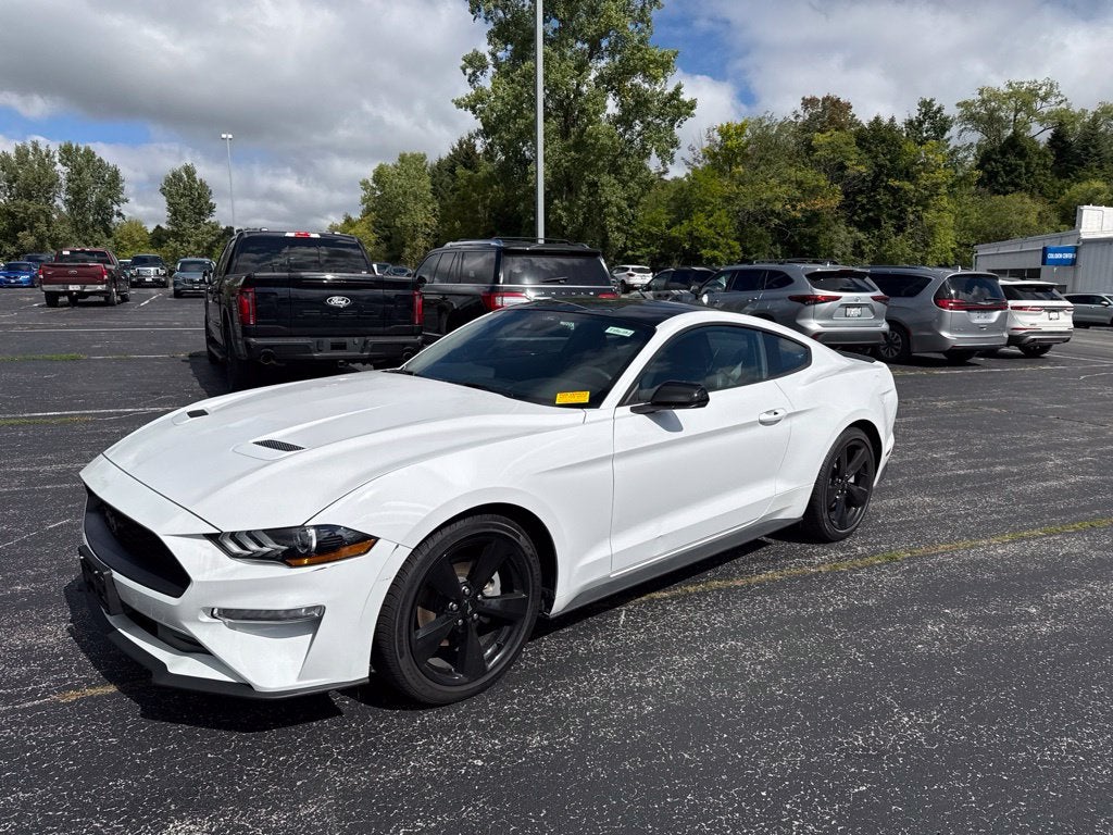 2022 Ford Mustang EcoBoost Premium