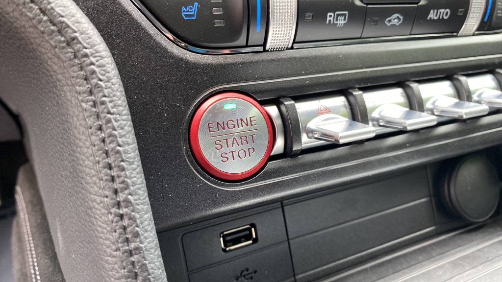 2022 Ford Mustang EcoBoost Premium