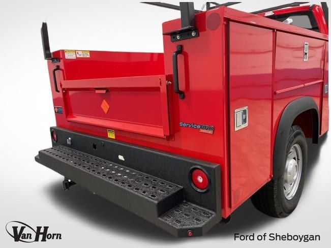 2024 Ford F-250SD XL Chassis Cab