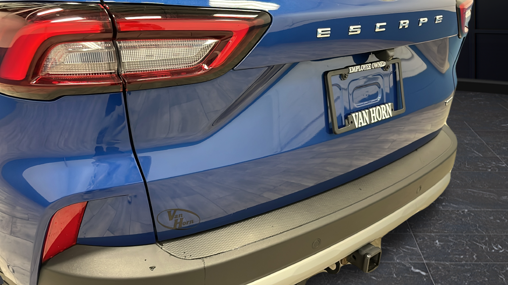 2023 Ford Escape Plug-In Hybrid Base