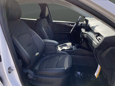 2025 Ford Escape Plug-In Hybrid Base
