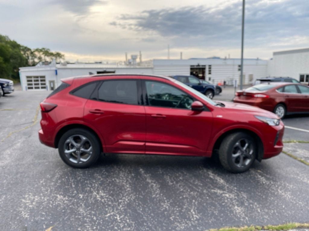 2023 Ford Escape Hybrid ST-Line Select