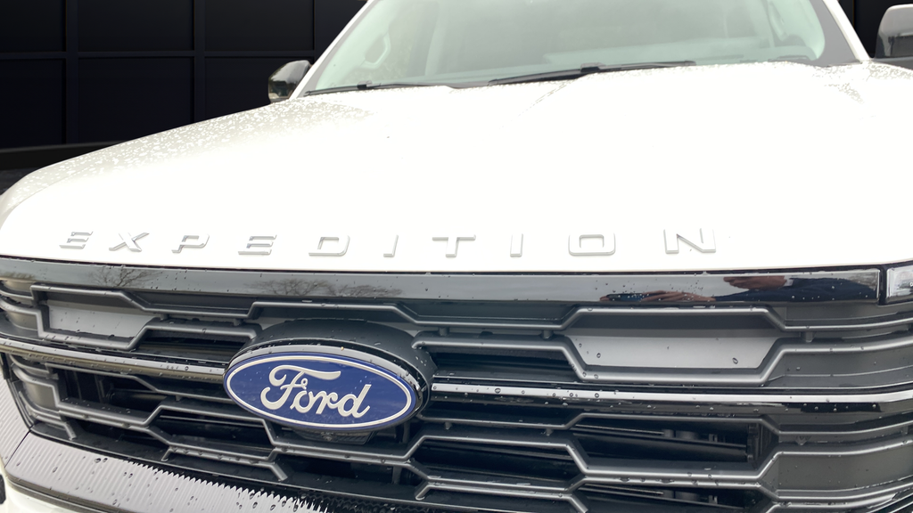 2026 Ford Expedition Max Active