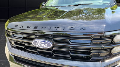 2027 Ford Expedition Max Platinum