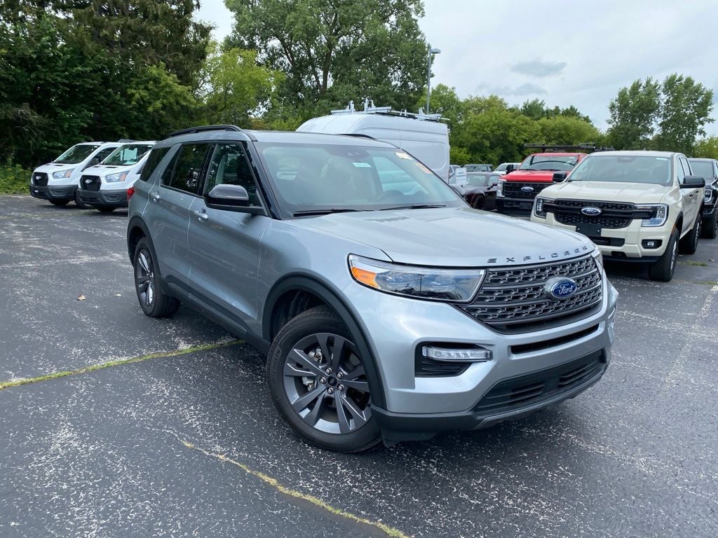 2024 Ford Explorer XLT