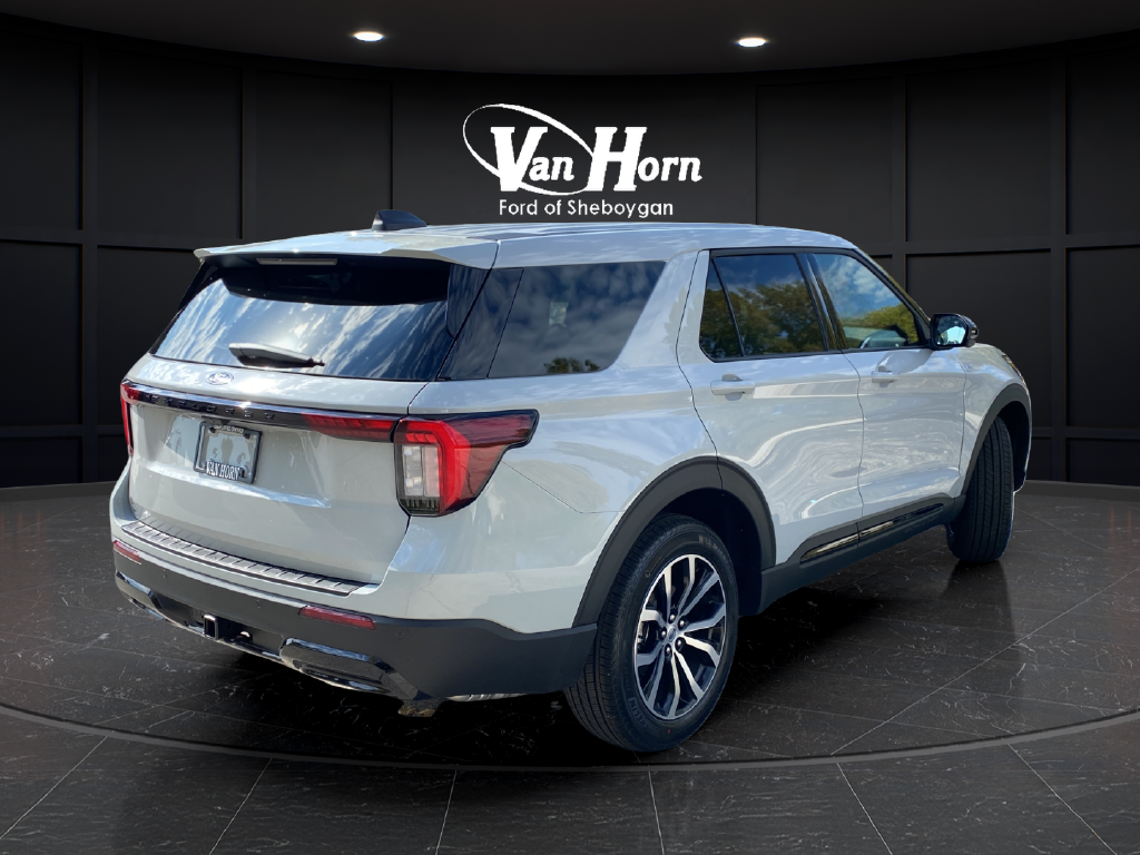 2027 Ford Explorer ST-Line