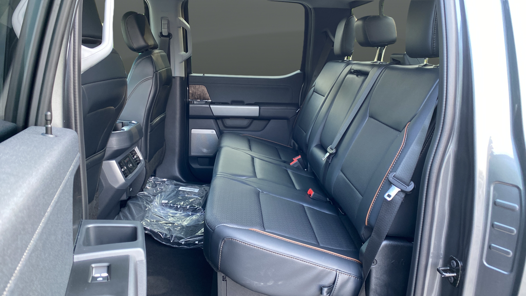 2026 Ford F-250SD Lariat Tremor- Diesel