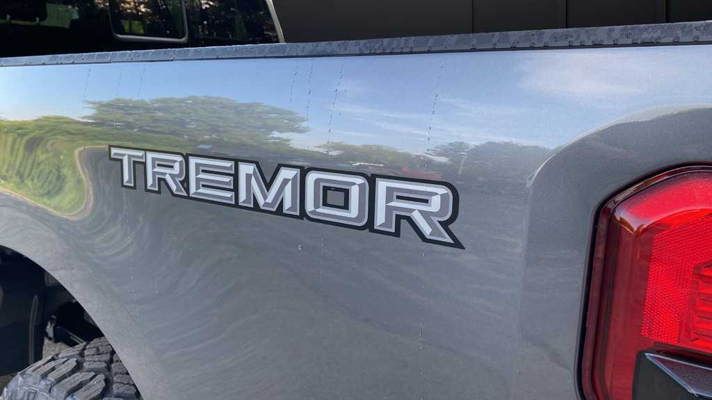 2026 Ford F-250SD Lariat Tremor- Diesel
