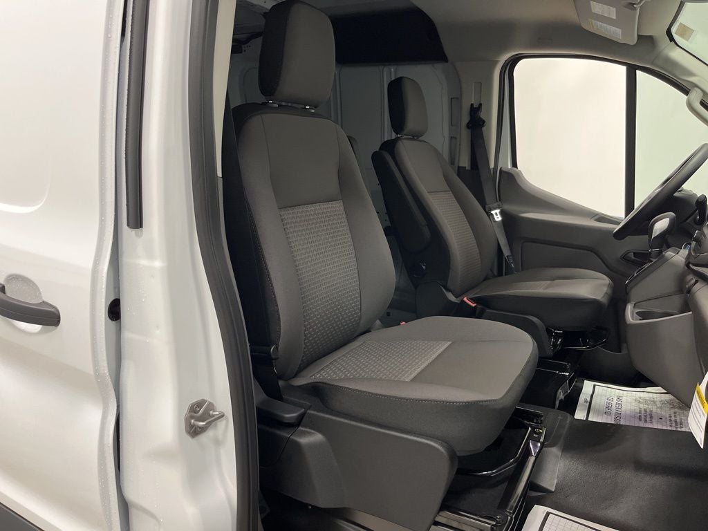 2026 Ford Transit Cargo T-250