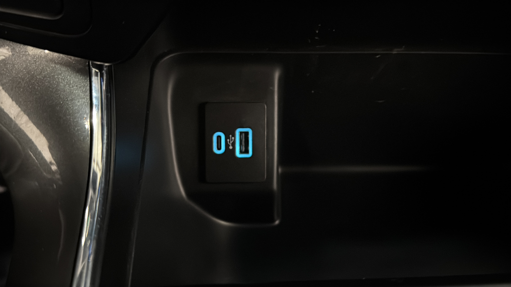 2023 Ford F-150 XLT Hybrid
