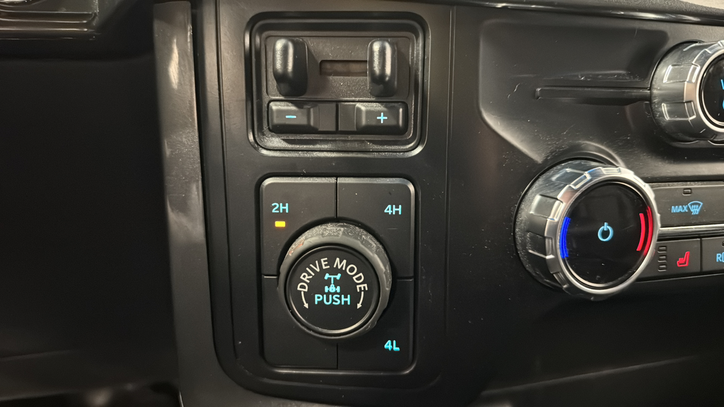 2023 Ford F-150 XLT Hybrid