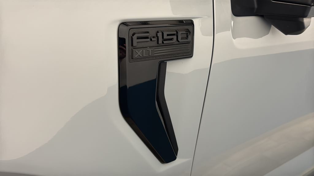 2023 Ford F-150 XLT Hybrid