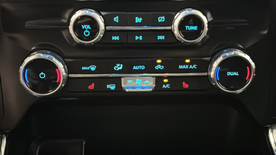 2023 Ford F-150 XLT Hybrid
