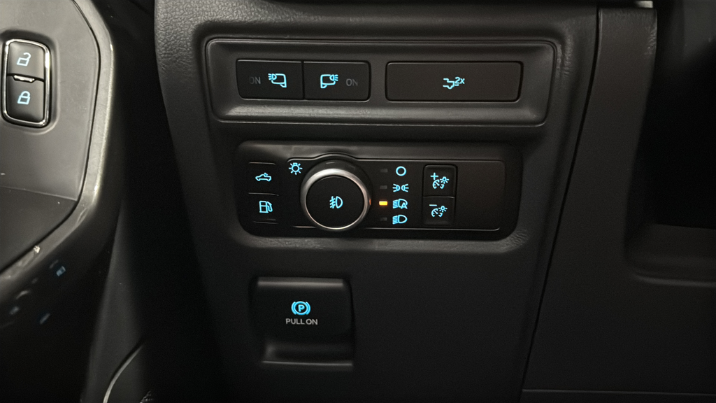 2023 Ford F-150 XLT Hybrid