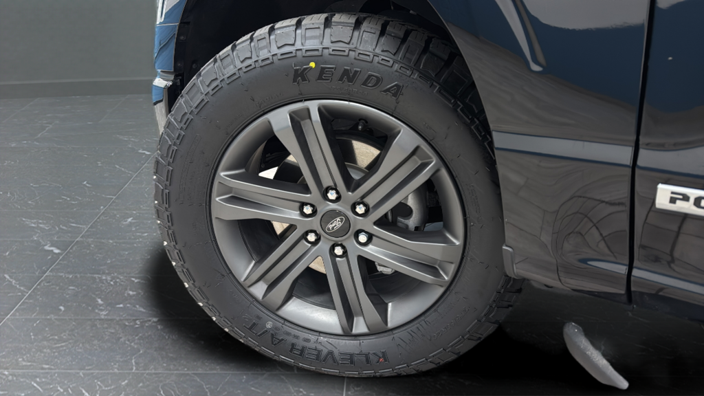 2023 Ford F-150 XLT Hybrid