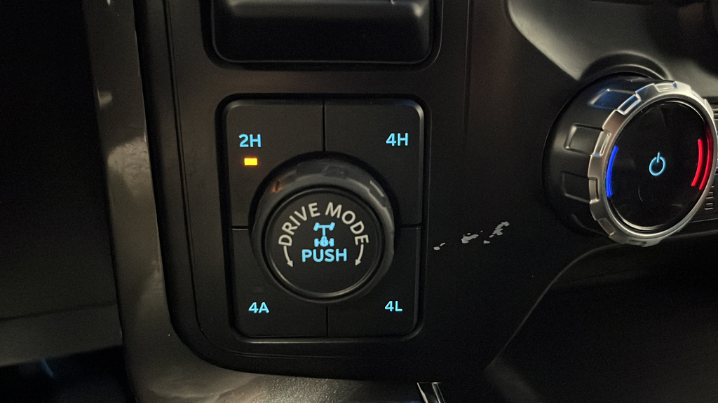 2023 Ford F-150 Lariat Hybrid