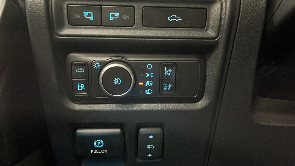 2023 Ford F-150 Lariat Hybrid