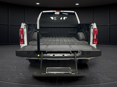 2023 Ford F-150 XLT Hybrid