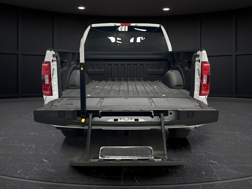 2023 Ford F-150 XLT Hybrid