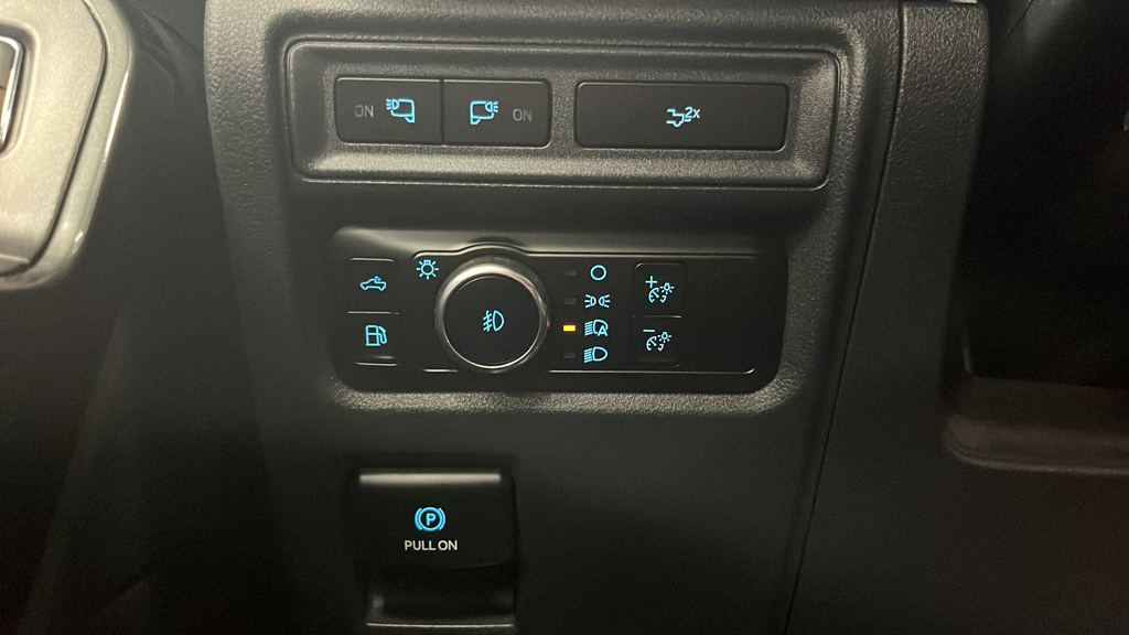 2023 Ford F-150 XLT Hybrid