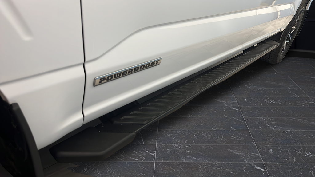 2023 Ford F-150 XLT Hybrid