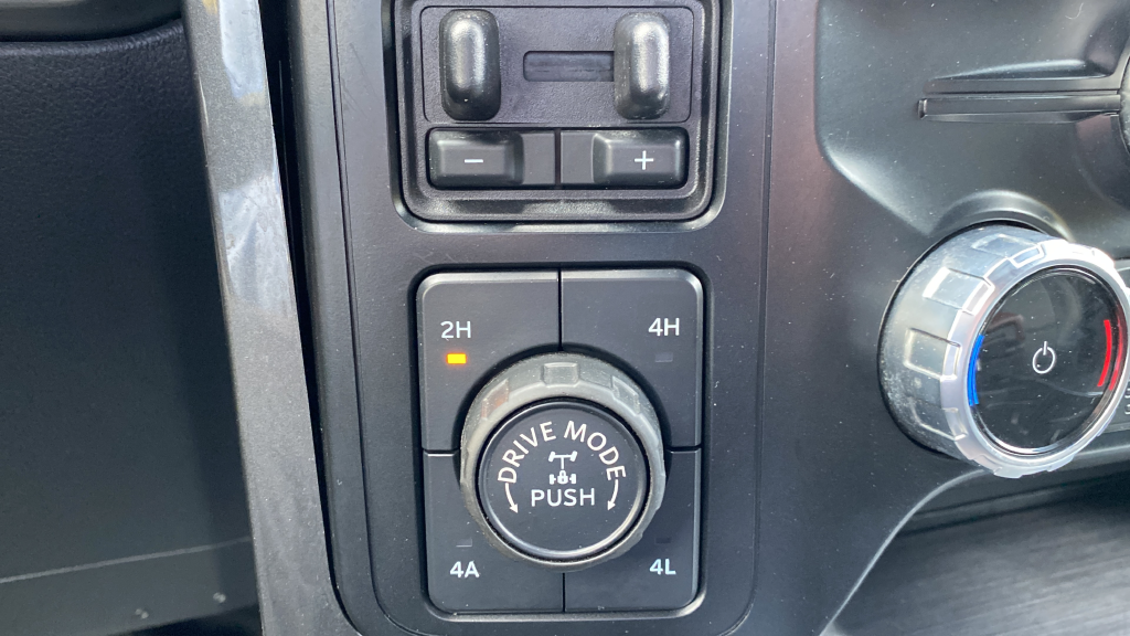 2023 Ford F-150 Lariat Hybrid