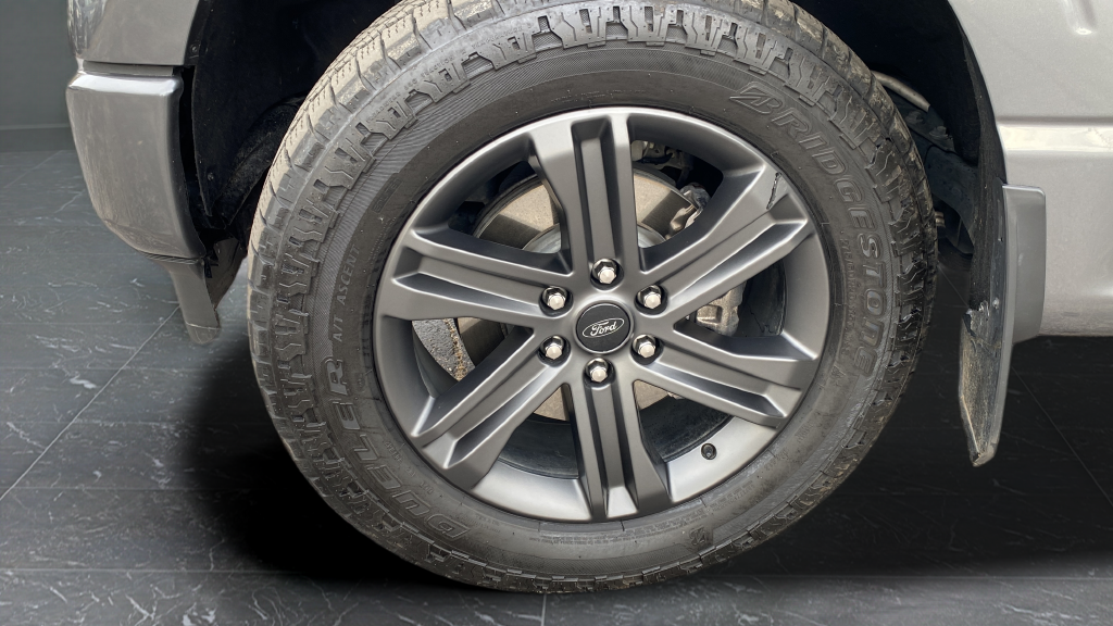 2023 Ford F-150 Lariat Hybrid