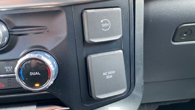 2023 Ford F-150 Lariat Hybrid