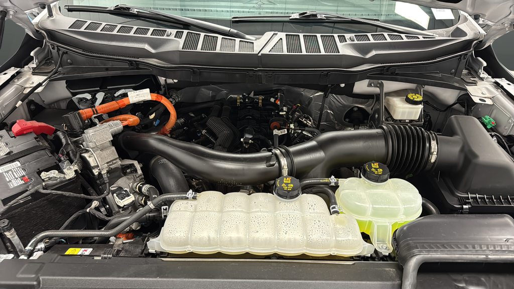 2024 Ford F-150 XLT Hybrid