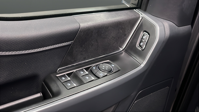 2025 Ford F-150 XLT Hybrid
