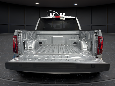 2024 Ford F-150 XLT Hybrid
