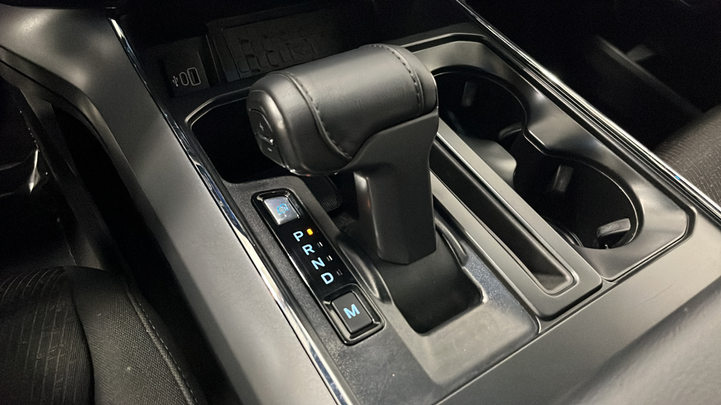 2025 Ford F-150 XLT Hybrid