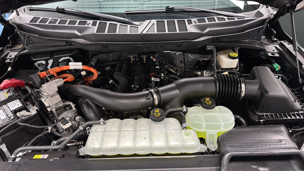 2024 Ford F-150 XLT Hybrid