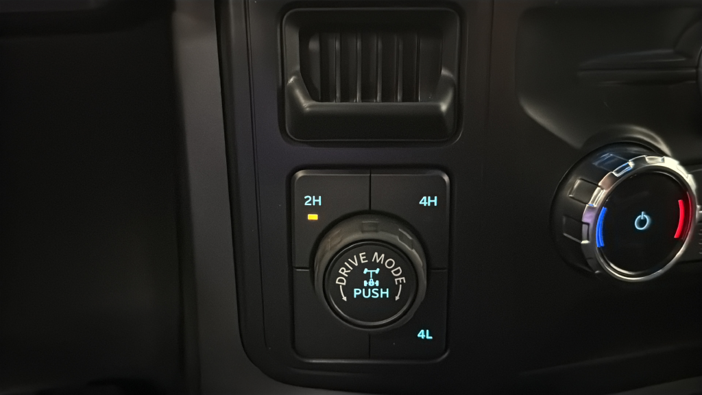 2024 Ford F-150 XLT Hybrid