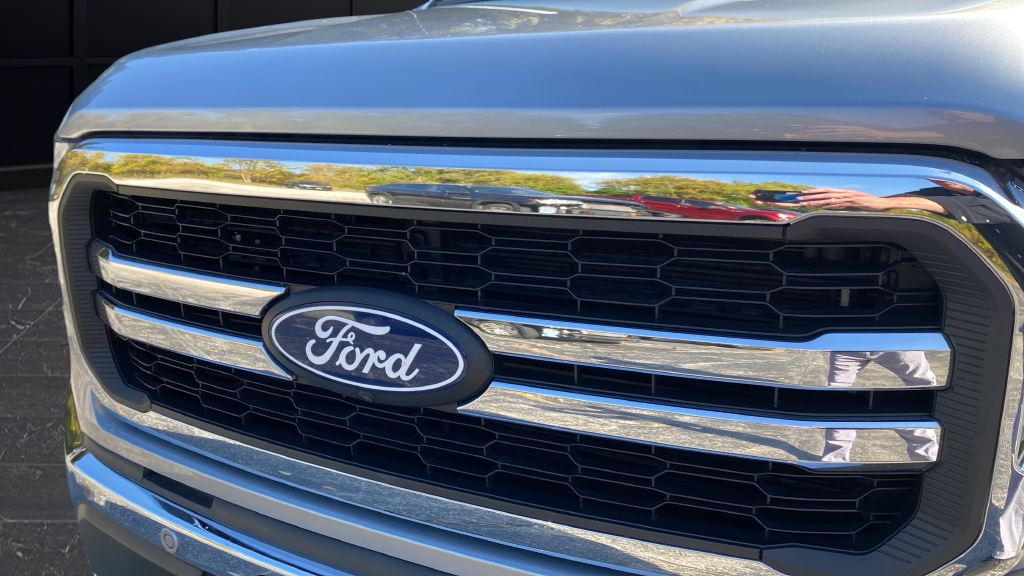 2024 Ford F-150 Lariat Hybrid