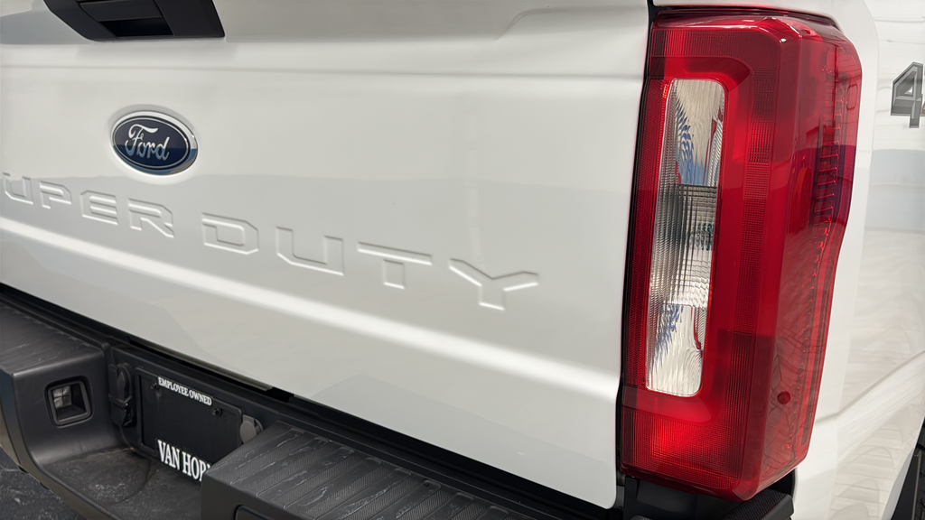 2023 Ford F-350SD XL