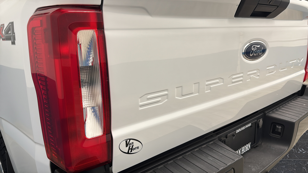 2023 Ford F-350SD XL